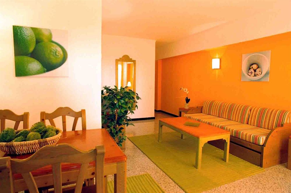 Aparthotel Niu D'Aus Portopetro Extérieur photo